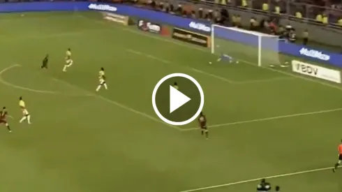 El portero de Cruz Azul fue señalado por dos errores que valieron goles para La Vinotinto.