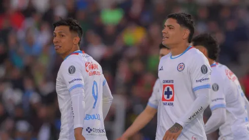 Ángel Sepúlveda y Gabriel Fernández se "pelean" por un lugar en el equipo titular.