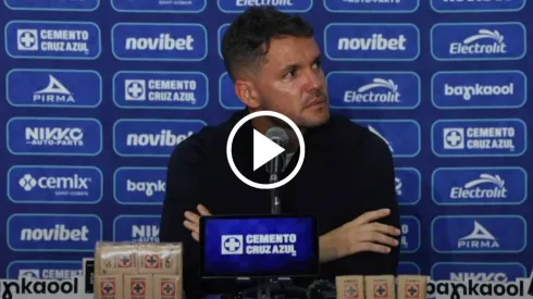 Nicolás Larcamón protagonizó un fuerte cruce con un reportero