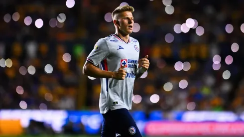 La actuación de Mateusz Bogusz que lo pone en la mira para el clásico