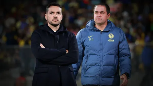 Nicolás Larcamón y André Jardine tendrán un gran desafío para diagramar sus equipos en el Clásico Joven.