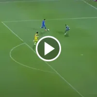 Gabriel Fernández anota un golazo en Cruz Azul vs. América tras dejar en el suelo a Luis Malagón