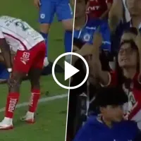 Diber Cambindo falló un gol insólito contra Cruz Azul y la afición le plantó dedo