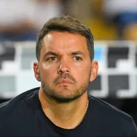 Nicolás Larcamón mostró su descontento ante la filtración de su discurso en el vestidor