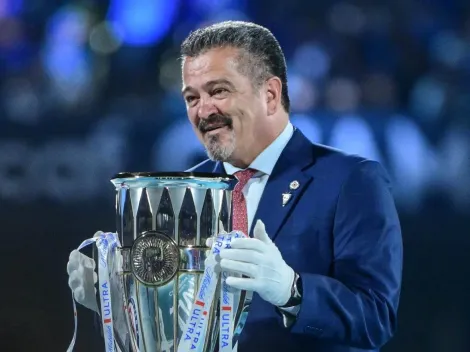 Carlos Hermosillo supera a Ronaldinho y Drogba entre los máximos goleadores históricos