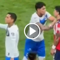 Ex Cruz Azul en el ojo del huracán: el gesto obsceno de Carlos Salcedo en el Chivas vs. Rayados