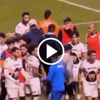 Solo un jugador de Cruz Azul fue a encarar a Carrasquilla tras el final de juego contra Pumas