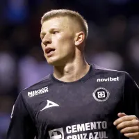 El guiño de Mateusz Bogusz a los rumores que hablan de su posible salida de Cruz Azul