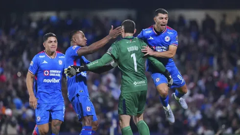 Cruz Azul afronta un mes de diciembre con dos torneos en los que pudiera disputar varias finales en menos de 15 días.