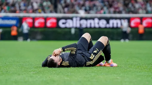 El canterano de Cruz Azul podría operarse y estar fuera de competición por varios meses. El AC Milan ya busca un reemplazo.