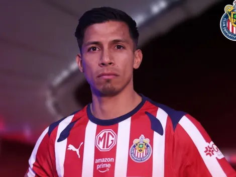 Chivas presentó a Sepúlveda con palito para Cruz Azul