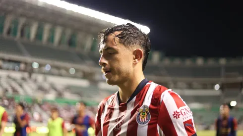 El defensor de Chivas de Guadalajara no entra en los planes de Gabriel Milito, entrenador de los rojiblancos.