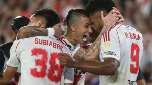 El Colibrí está muy cerca de llegar al cementero.