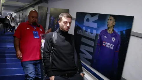 Anselmi no quería a Kevin Mier como su primer portero de Cruz Azul, sin embargo, la voz de la directiva se terminó imponiendo.