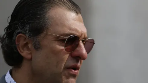 Aníbal Mosa quiere renovar otra vez el contrato de Esteban Paredes: Él debe decidir cuándo retirarse