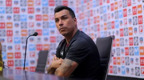 Esteban Paredes no estará en el 11 titular frente a Unión