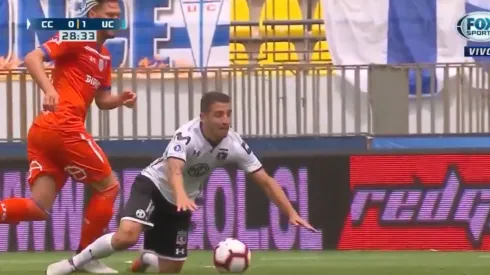 Carlos Carmona en camino a la piscina imaginaria de Sausalito.