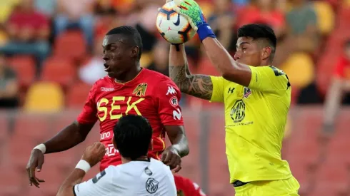 Brayan Cortés en el duelo ante Unión Española en el Santa Laura