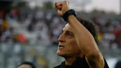 Colo Colo lucha con Unión La Calera por el primer lugar