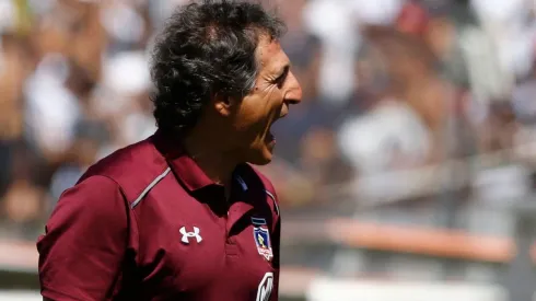 Mario Salas durante el partido ante la UC.