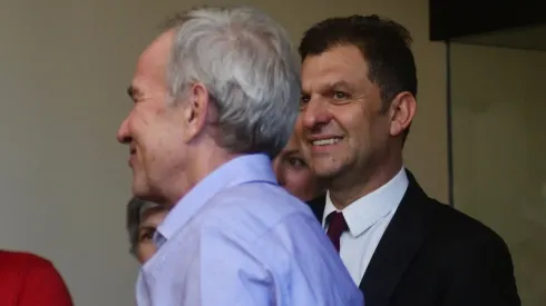 Ruiz-Tagle busca inhabilitar a Mosa para que sea presidente de ByN