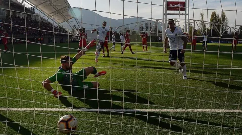 Esteban Paredes sumó en una jornada opaca del Cacique