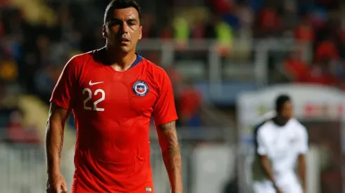 Paredes con la camiseta de la Roja, su primera despedida.