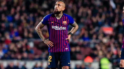 Arturo Vidal tiene varias ofertas para salir de Barcelona