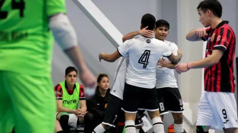 Colo Colo marcha invicto en el torneo