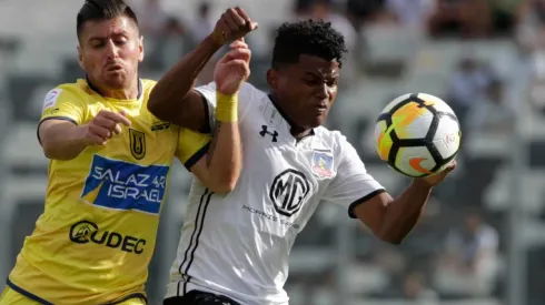Bolaños jugó dos partidos como titular en Colo Colo