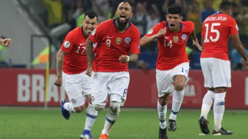 "Camisinha": las felicitaciones a Pavez por su debut en la Copa América