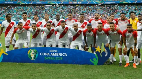 Perú mantendrá su once