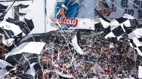Hinchada de Colo Colo en el Monumental