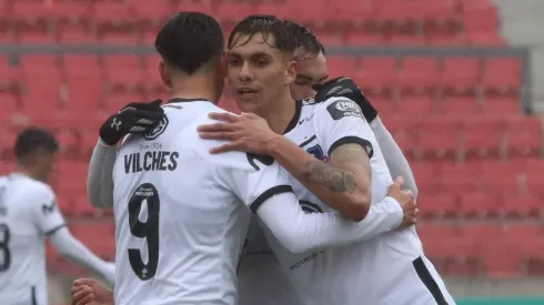 Villanueva celebra su gol ante Barnechea.