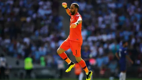 Claudio Bravo tuvo una buena intervención a los 81'