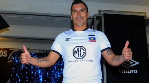 Paredes puede vestir la nueva camiseta por primera vez en cancha.