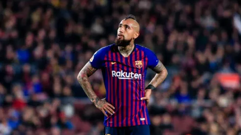 Vidal no tiene asegurada su presencia en Barcelona
