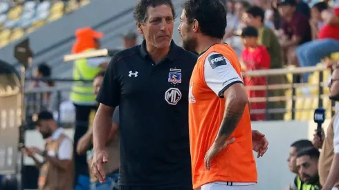 Valdivia le tira puras flores a Salas