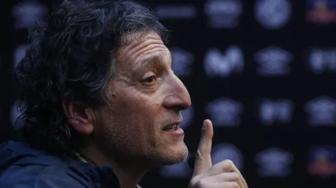 El análisis del Comandante sobre el presente albo.