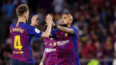 Vidal y Rakitic celebrando un gol ¿Lo harán esta temporada?