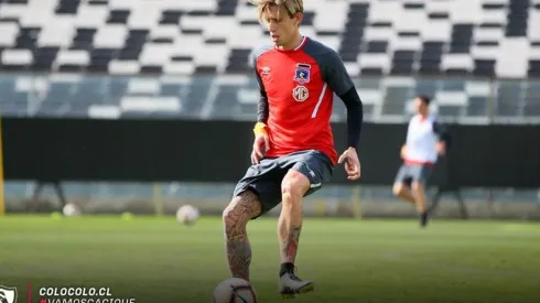 Iván Rossi entrenando en Macul. Debe convencer a Salas para ser alternativa.