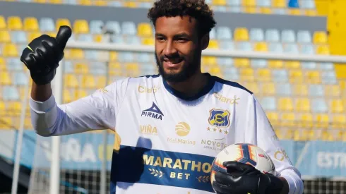 Lawrence Vigouroux en Everton