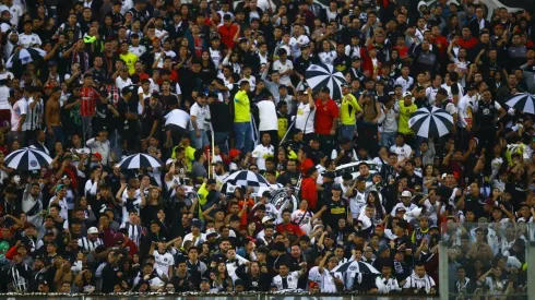Hinchada de Colo Colo