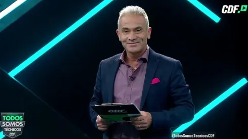 Olmos asegura que Salas se excede con los gritos desde la banca