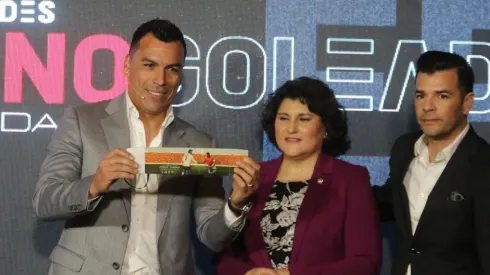 Esteban Paredes recibió linda jineta