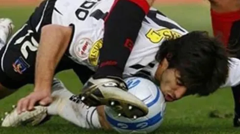 José Salcedo trancó con la cabeza ante Rangers el 2008