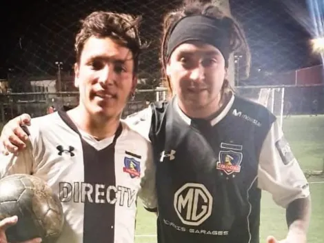 Freestylers juegan una pichanga con la camiseta de Colo Colo
