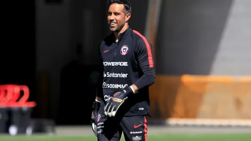 Claudio Bravo escribió un mensaje tras el superclásico
