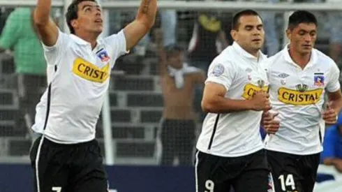 Torito y Paredes jugando por el Cacique.