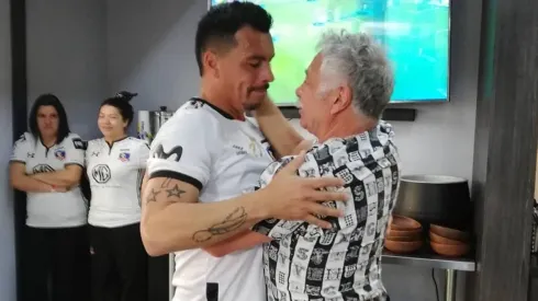 Paredes y Caszely, dos de los delanteros más importantes en la historia del club